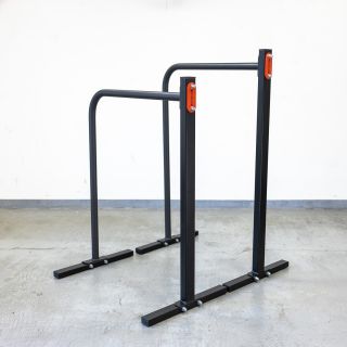 Pokud jsi nevěděl, že bradla DIP BASIC V2 máme na našem e-shopu ve dvou velikostech, tak už víš💡 Náš design, česká výroba,...